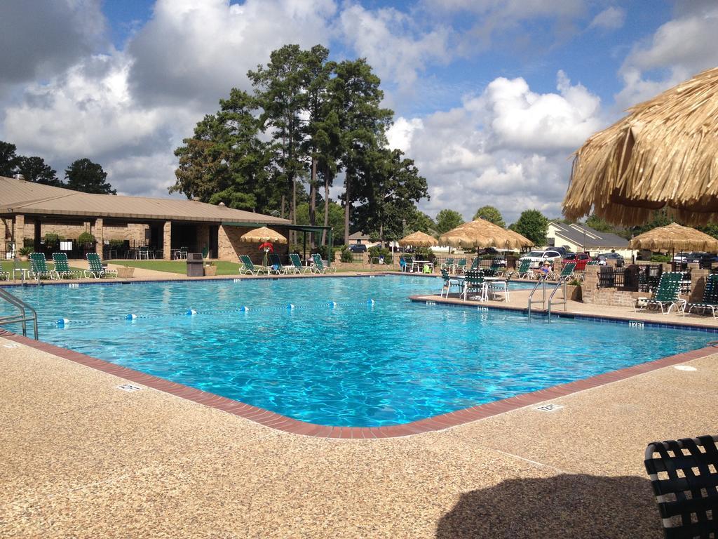 Crown Colony Villas Lufkin Exterior foto